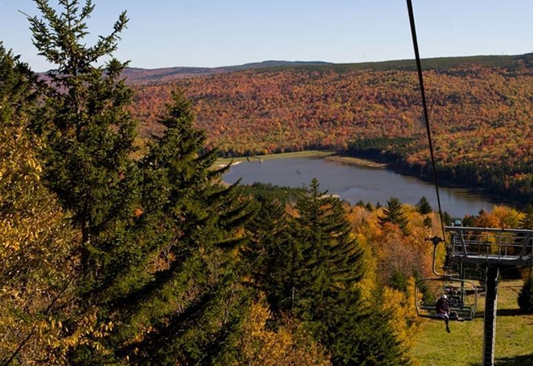 Inn At Snowshoe Bagian luar foto